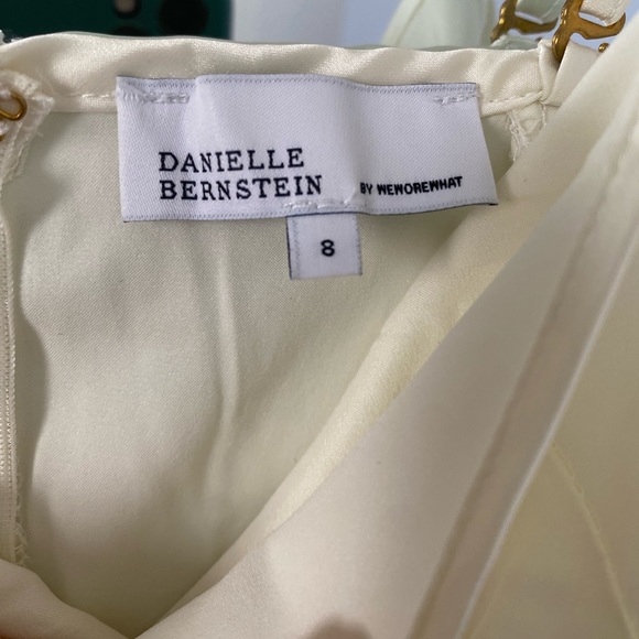 WeWoreWhat Strappy Stretch Charmeuse Bodysuit in white - Picture 5 of 6